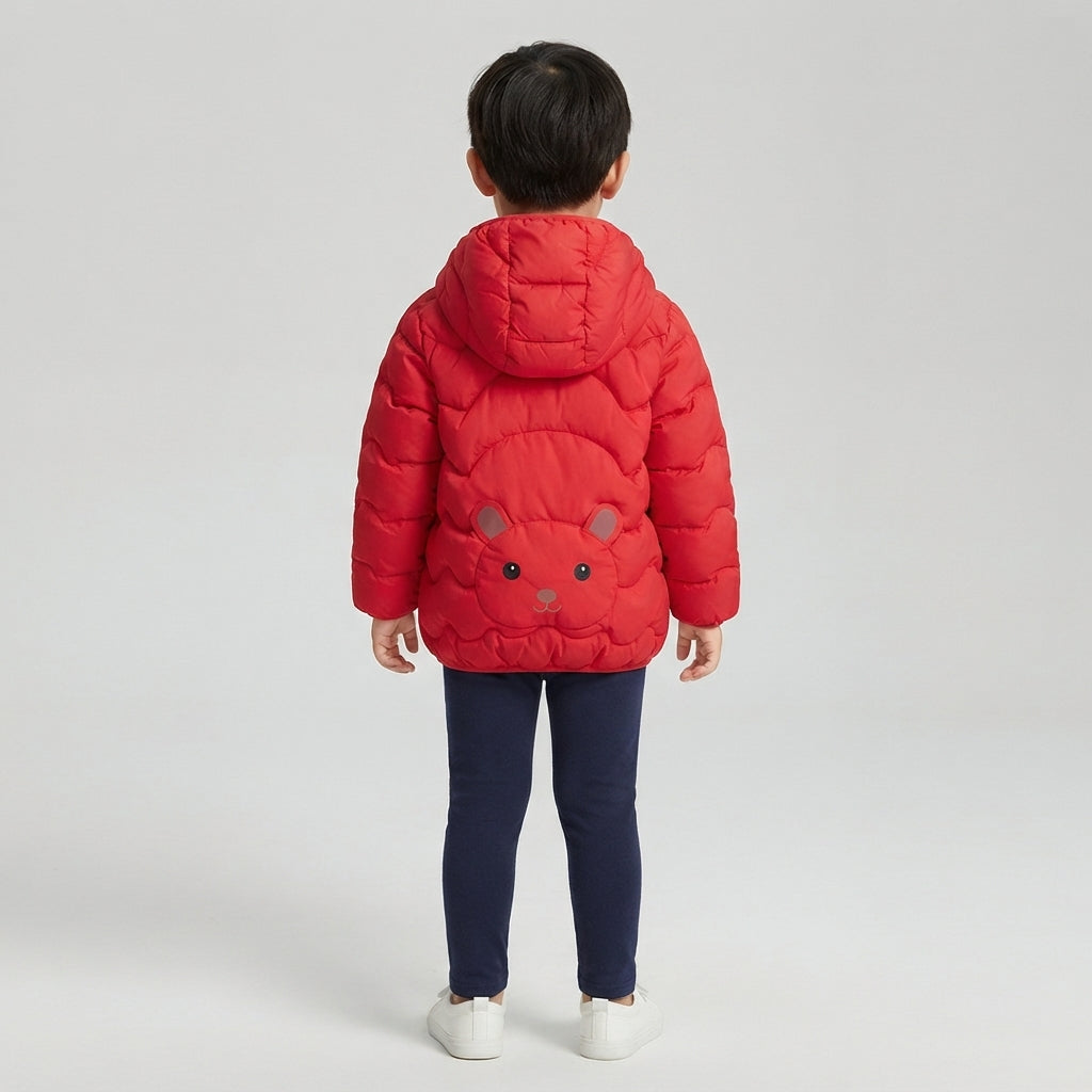 Chaqueta acolchada impermeable EmpiBy color rojo vibrante con capucha y detalle de animal en la espalda para niño