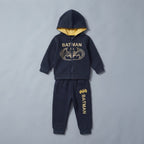 Conjunto EmpiBy de dos piezas de Batman para bebé niño en azul marino con sudadera con capucha y pantalón jogger