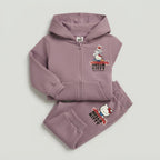 Conjunto deportivo EmpiBy de felpa color malva con estampado de Hello Kitty y amigos, incluye sudadera y pantalón.