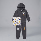Conjunto EmpiBy de 3 piezas Disney con sudadera gris, camiseta estampada y pantalón jogger de Mickey y Pluto
