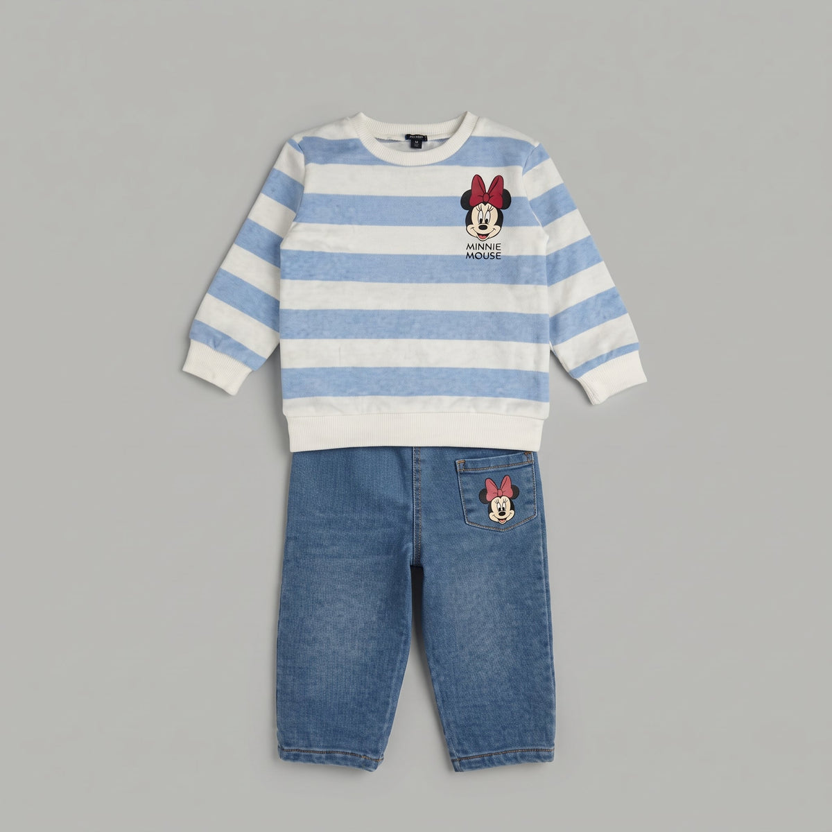 Conjunto EmpiBy para bebé niña con busito a rayas azul y blanco y pantalón de mezclilla con bordado de Minnie Mouse