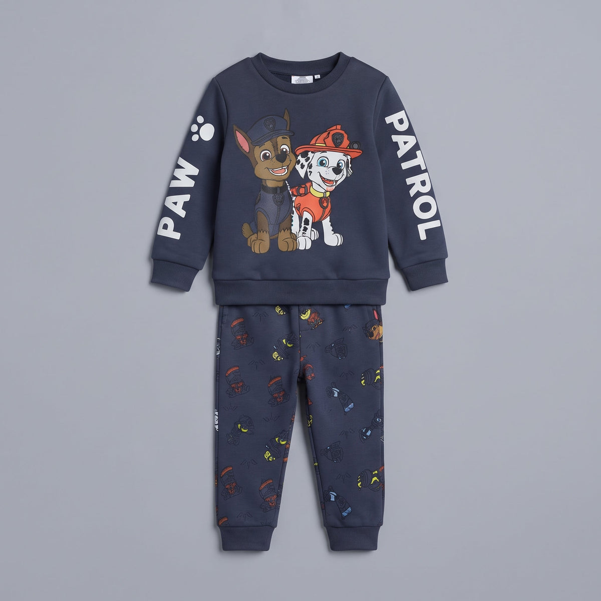 Conjunto EmpiBy de dos piezas Paw Patrol en azul marino con estampado de Chase y Marshall y pantalón jogger