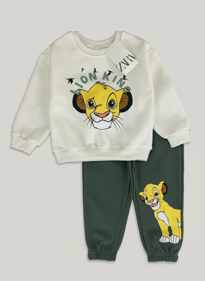 Conjunto EmpiBy de El Rey León con sudadera crema de Simba y pantalón jogger verde militar de felpa suave