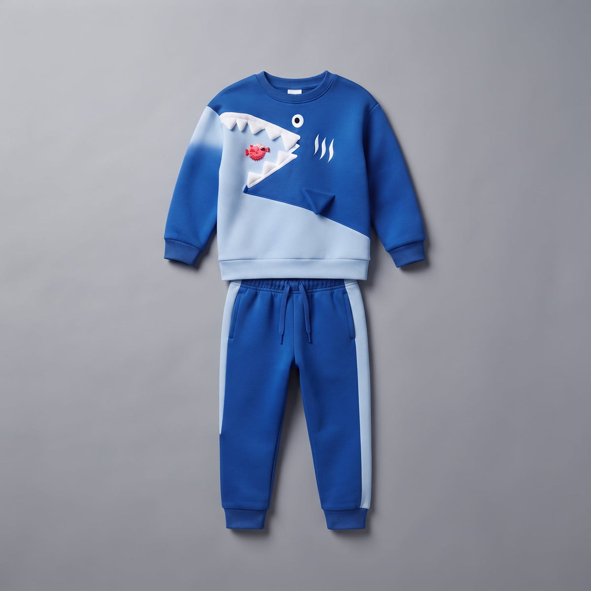 Conjunto EmpiBy de dos piezas azul con sudadera de tiburón en relieve y pantalón jogger deportivo a juego