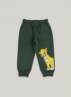 Pantalón jogger verde militar de EmpiBy con estampado de Simba de El Rey León y cintura elástica cómoda