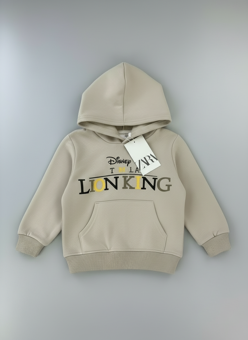 Sudadera con capucha EmpiBy color beige de El Rey León con bolsillo canguro y letras estampadas en el pecho