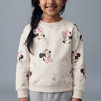Sudadera EmpiBy de niña color blanco con estampado integral de Minnie Mouse y detalles de estrellas