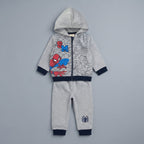 Conjunto EmpiBy de dos piezas para bebé con sudadera gris de Spider-Man con capucha y pantalón jogger a juego.