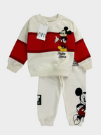 Conjunto EmpiBy de sudadera y jogger crema y rojo con estampado de Mickey Mouse en algodón perchado suave